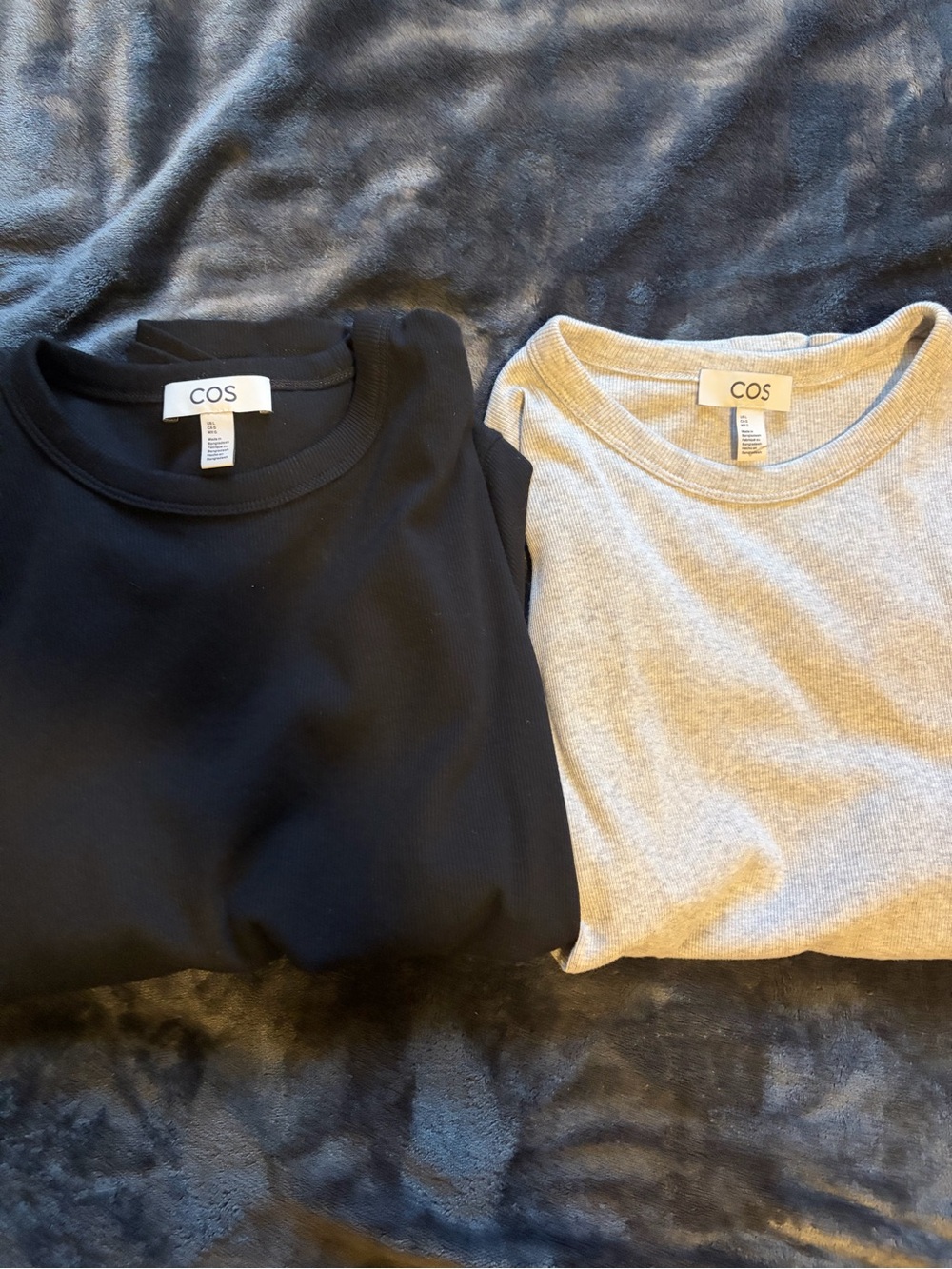COS slim Ribbed tees